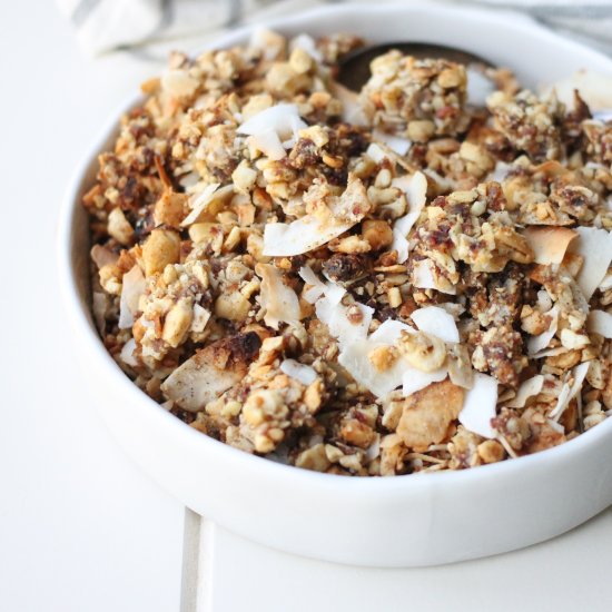 Reishi + Chai Granola