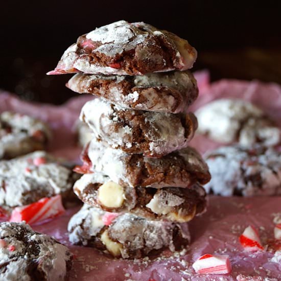 Chocolate Peppermint Crinkle Cookie