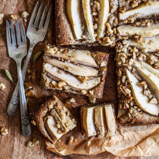 cardamom-walnut coffee cake