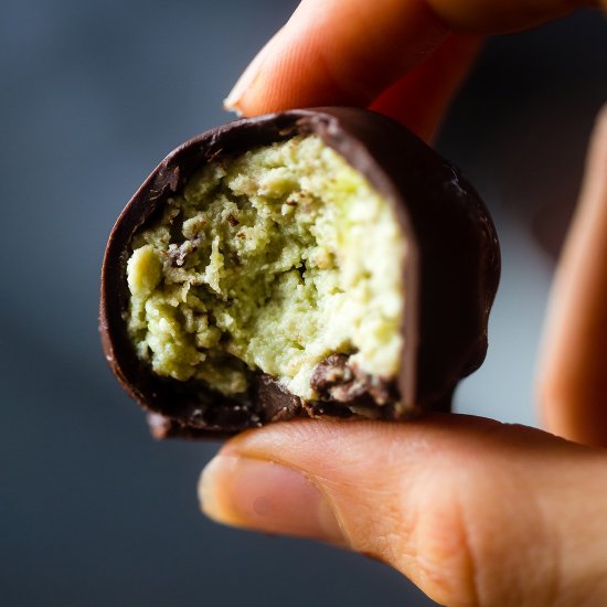 Avocado Cheesecake Truffles