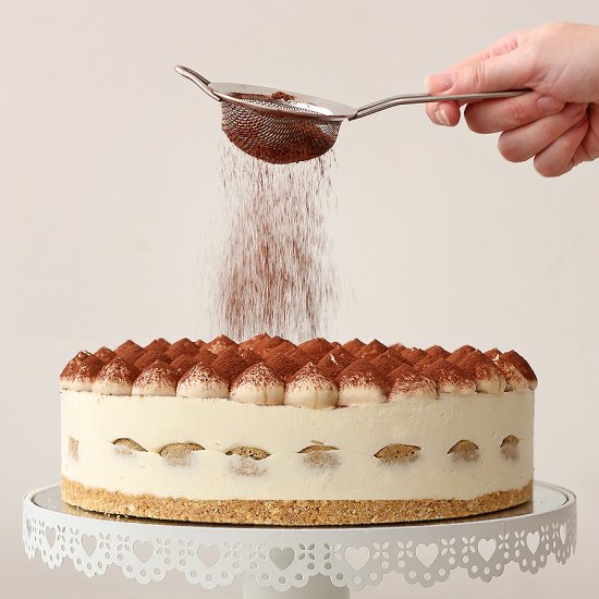 Tiramisu mousse cake