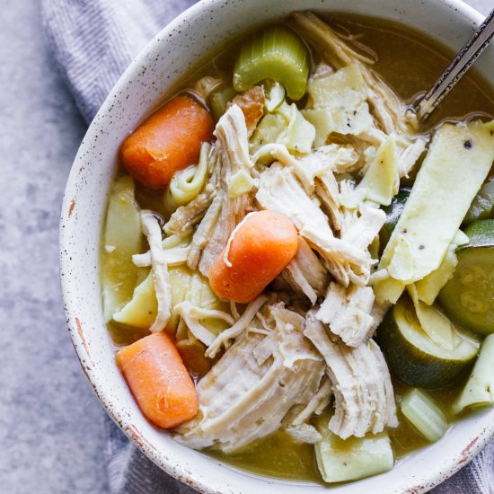 Slow Cooker Turkey Noodle Soup