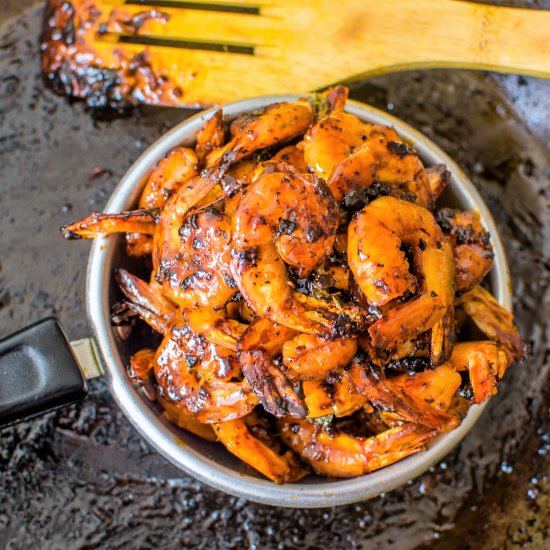 Savory Shrimps on a Skillet