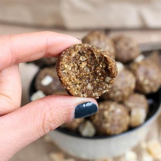 Healthy Gingerbread Cookie Bites