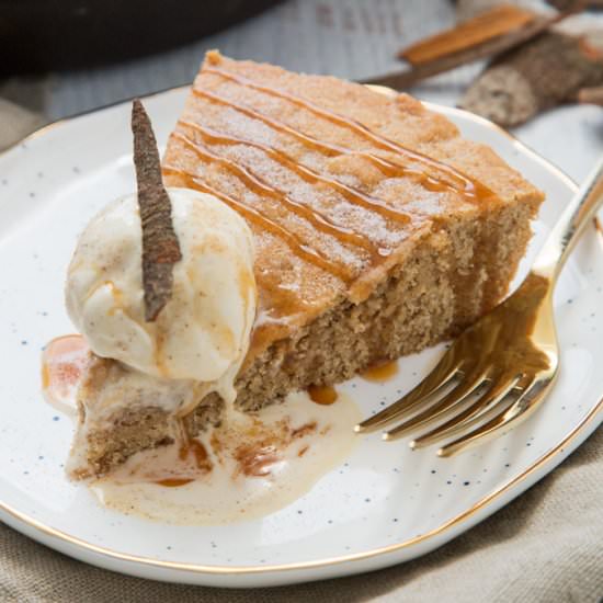 Snickerdoodle Skillet Cake