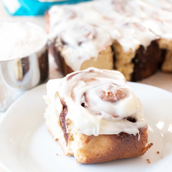 Egg Nog Cinnamon Rolls