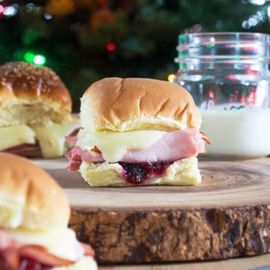 Cranberry Brie Slider Melts