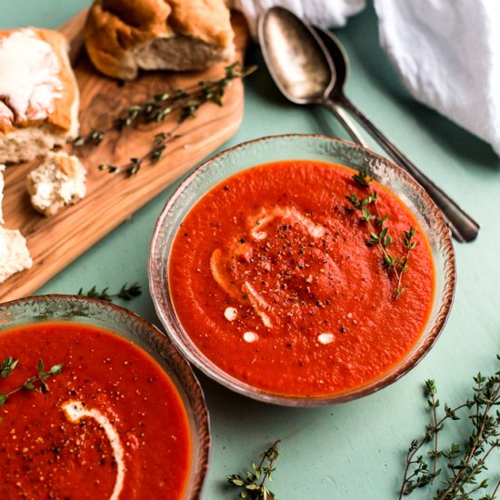 Creamy Vegan Tomato Bisque