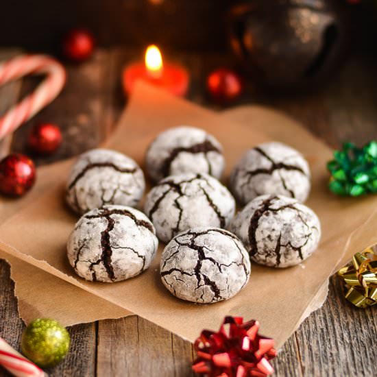 Chocolate Crinkle Cookies