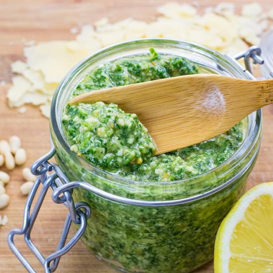 Rocket, Parmesan & Pine Nut Pesto