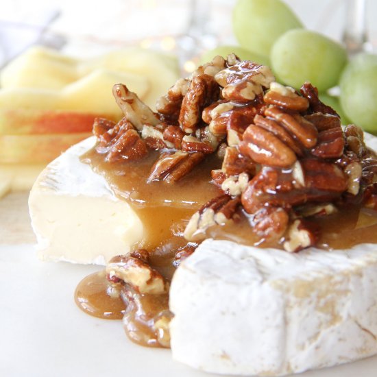 Honey Nut Brie Appetizer