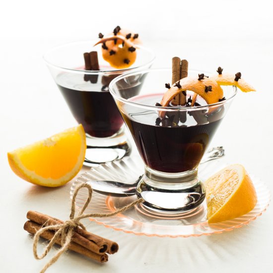 Glogg (Swedish Mulled Wine)