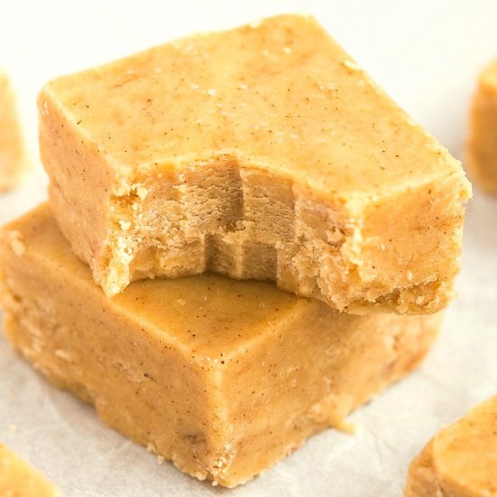 3 Ingredient Maple Pecan Fudge