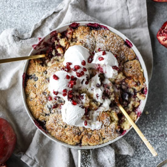 pomegranate vanilla skillet cobbler