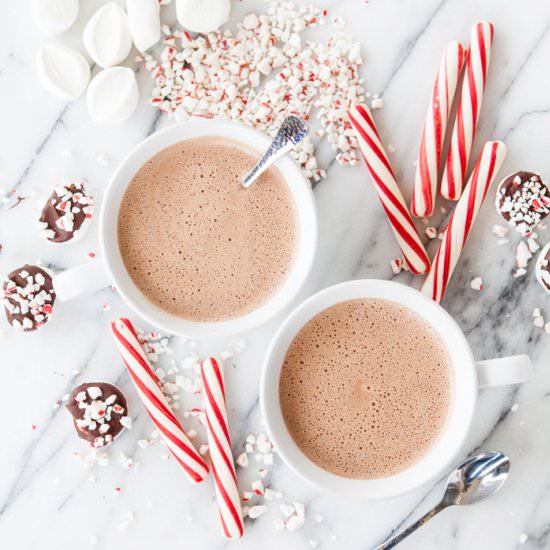 Spiked Peppermint Mocha Hot Cocoa