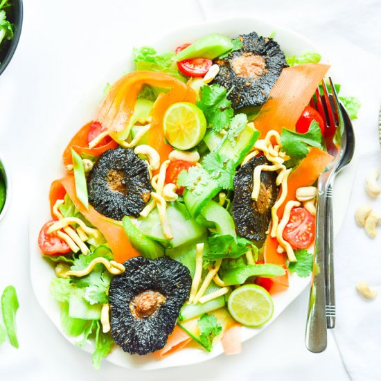 Portobello Salad & Crispy Noodles