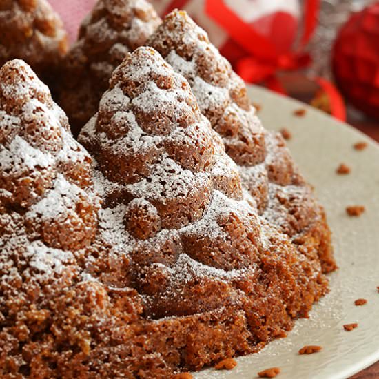 Gingerbread Bundt Cake