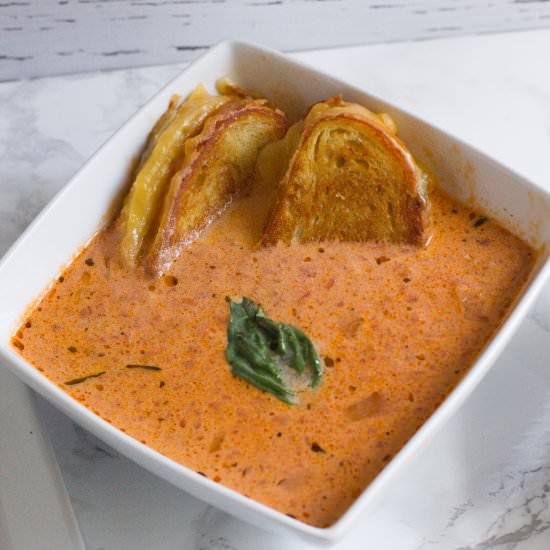 Roasted Red Pepper and Tomato Soup