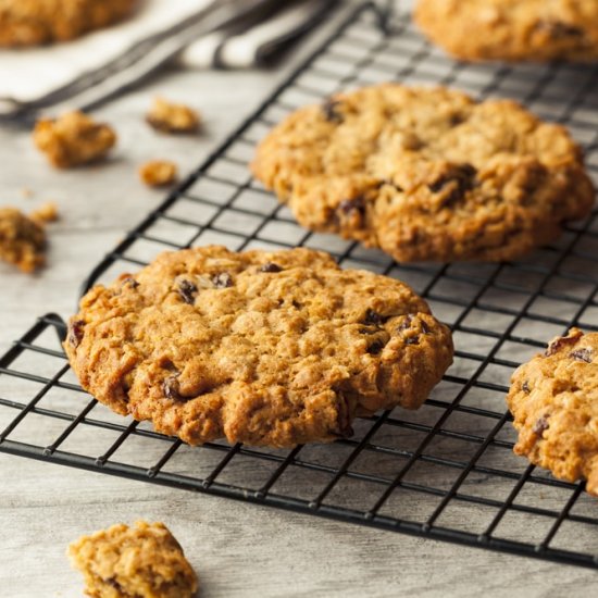 Oatmeal Raisin Cookies