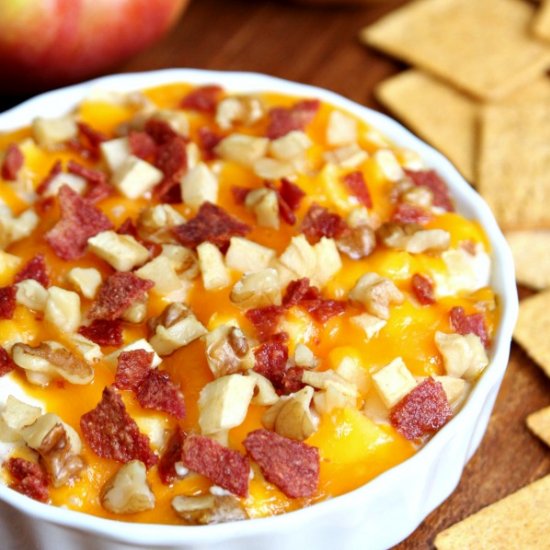 Bacon Cheddar Apple Dip