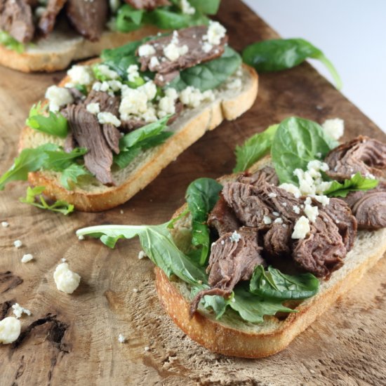 Steak Sandwich with Blue Cheese