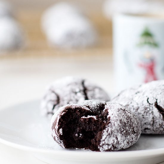 Spiced Chocolate Crinkle Cookies