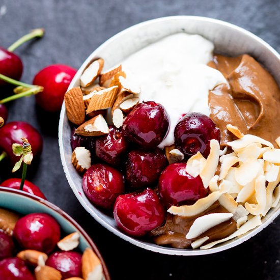 Avocado Chocolate Mousse Bowl