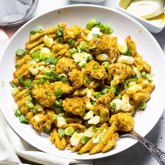 Popcorn Chicken Poutine