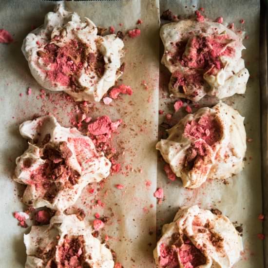 Strawberry Meringue Cookies