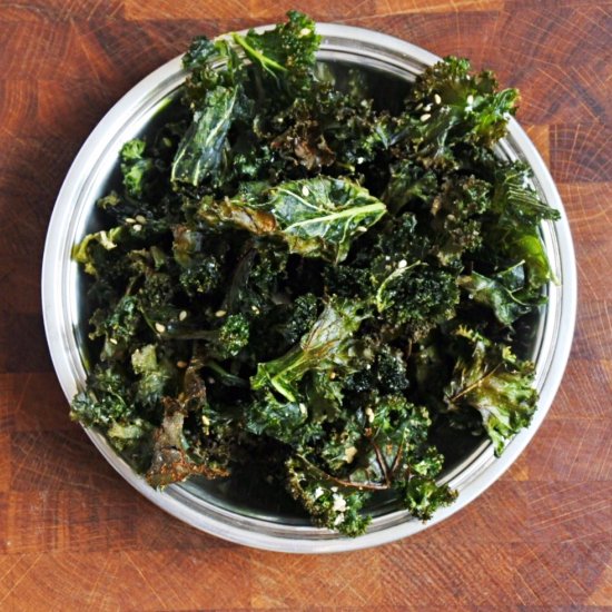 Spicy Ginger Kale Chips