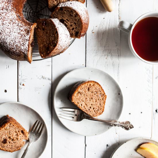 Vegan Applesauce Spice Cake