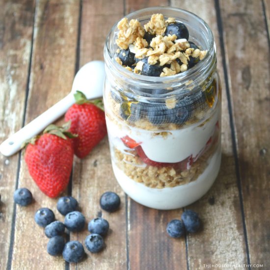 4 Ingredient Breakfast Parfait