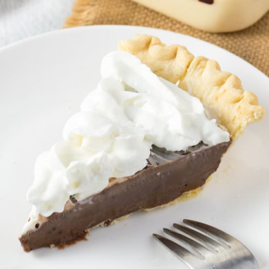 Chocolate Eggnog Pie