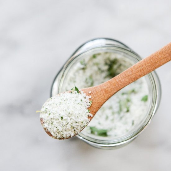 DIY Garlic Herb Salt