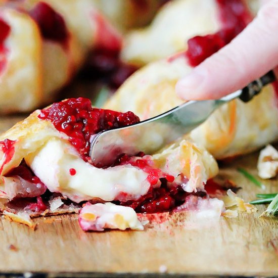 Raspberry Brie En Croute