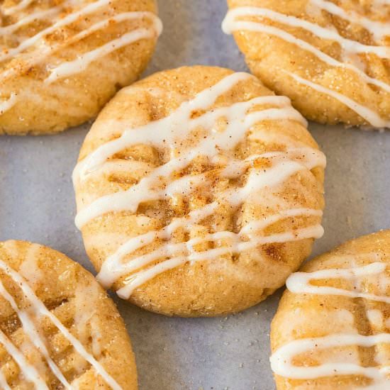 No Bake Cinnamon Roll Cookies