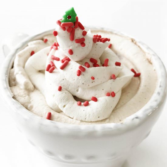 Homemade Cinnamon Whipped Cream