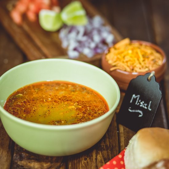 Sprouted Bean Curry | Misal