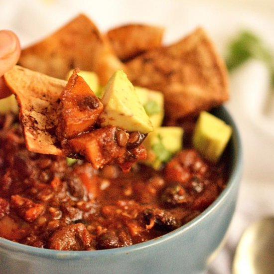 Smoky Bean and Veggie Chili