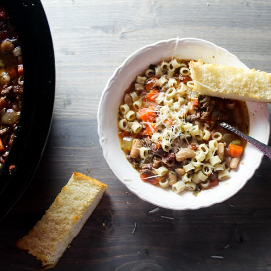 Italian Crockpot Pasta Fagioli