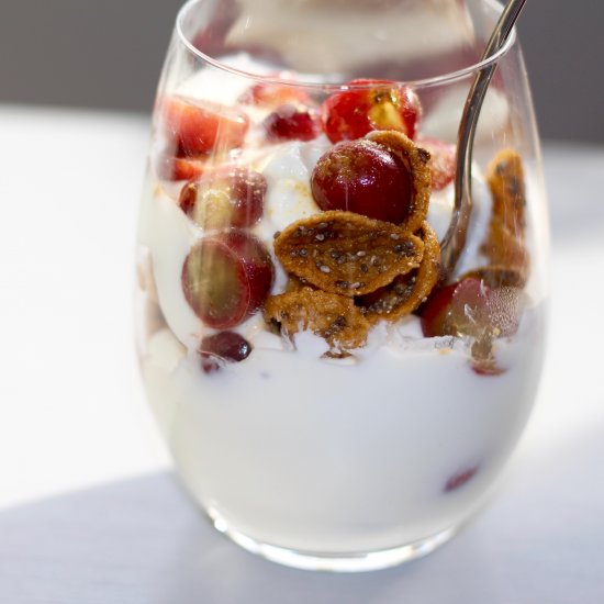 Greek Yogurt Parfait with Grapes