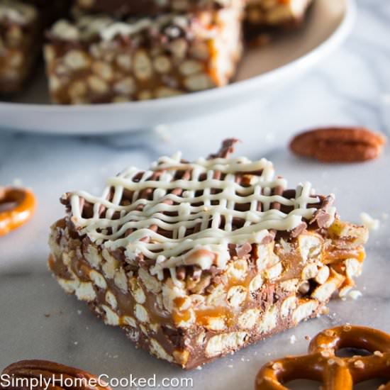 Caramel Pretzel Bars