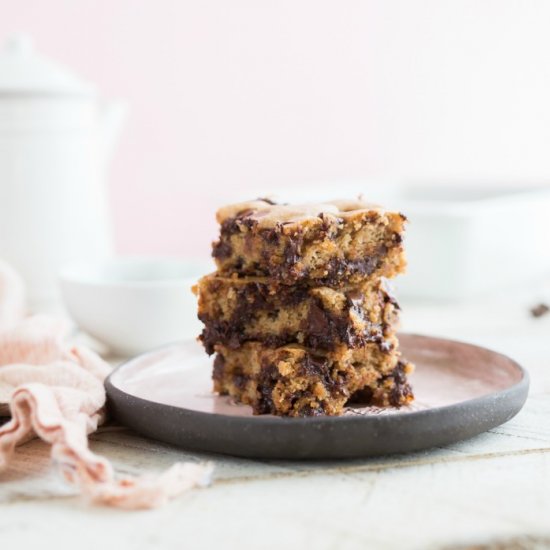 Chocolate Chip Chickpea Blondies