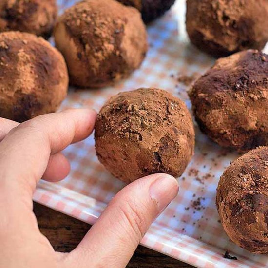 Holiday Whiskey Truffles