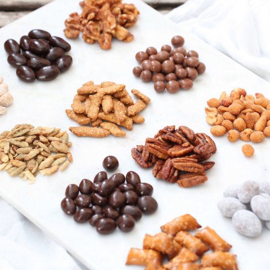 Holiday Hostess Gift Trail Mix