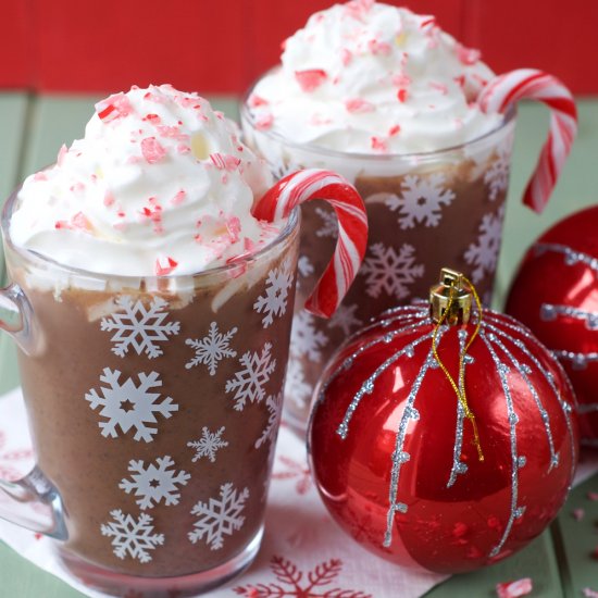 Healthy Peppermint Hot Chocolate