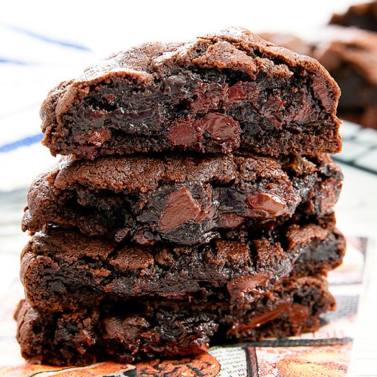 Levain Bakery Copycat Cookies