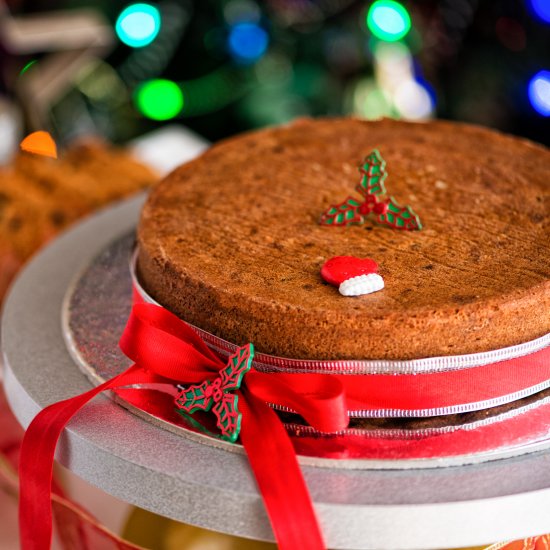 Traditional Christmas Plum Cake