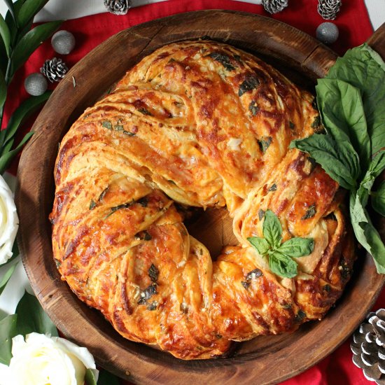 Cheesy Caprese Christmas Wreath