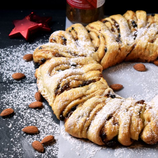 Christmas Classic Mincemeat Wreath